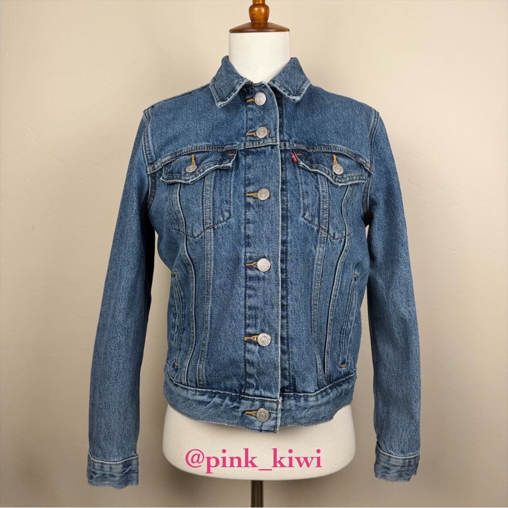 🆑 Levi's x Target Classic Blue Jean Jacket